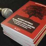 Prof. Adailton Eustáquio Magalhães Publica Livro Sobre História da Educação Física Mineira Livro Adaílton